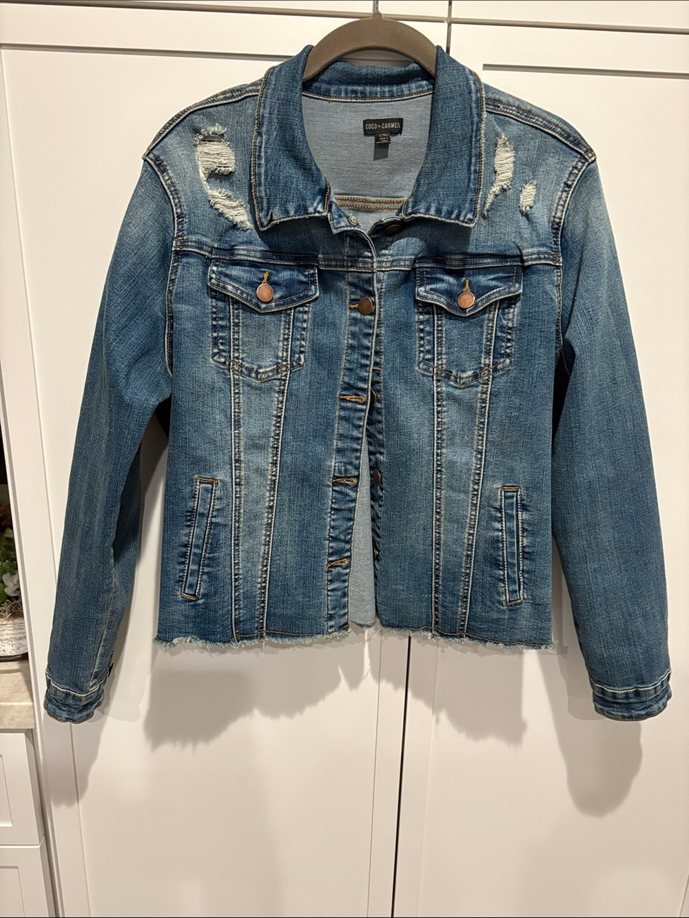 Coco + Carmen Medium Blue Distressed Denim Jacket L